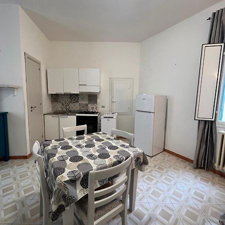 Appartamentino Nel Chiasso Monopoli Exterior foto